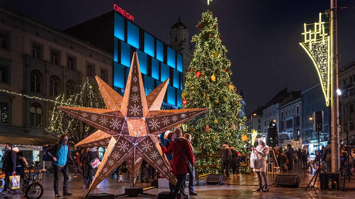 Brno Square decorated for Christmas